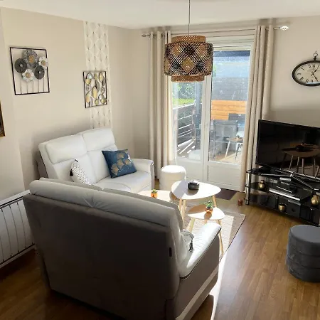 Maison A 700m De La *