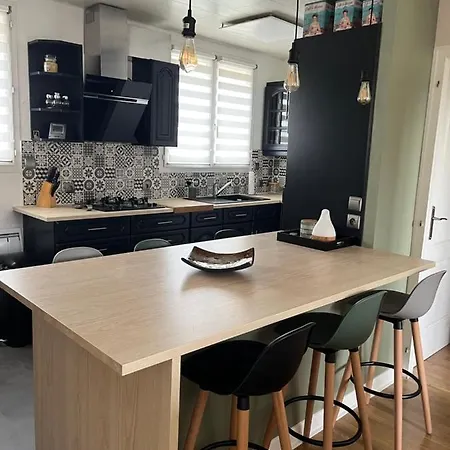 בית נופש Maison A 700m De La