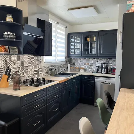 בית נופש Maison A 700m De La *